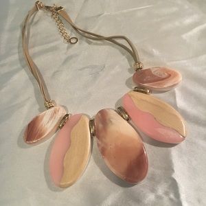 Necklace pink marble tone